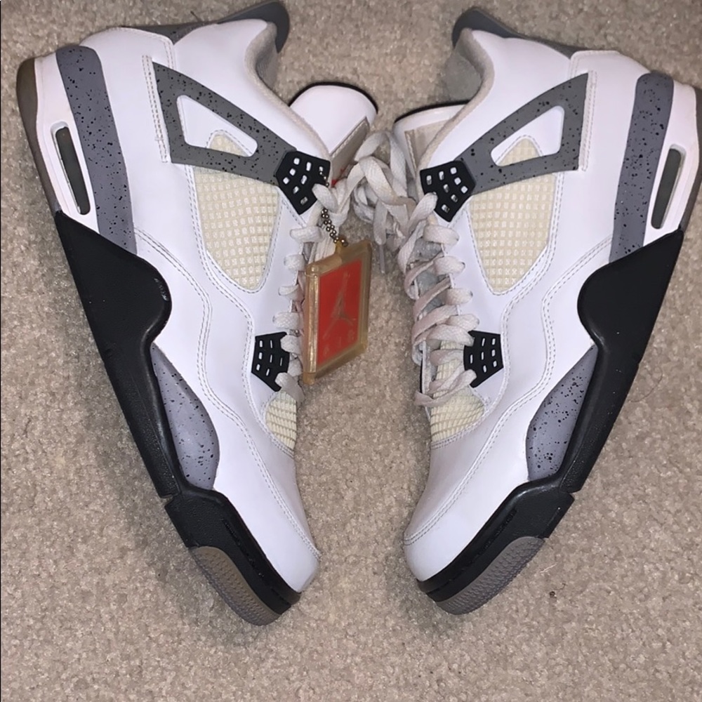 Used 2012 Air Jordan Retro 4 Cement